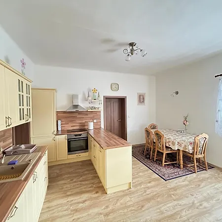 U Sv. Anny Apartment